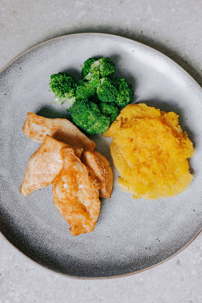 Chicken, Gemsquash and Broccoli - Plated Convenience
