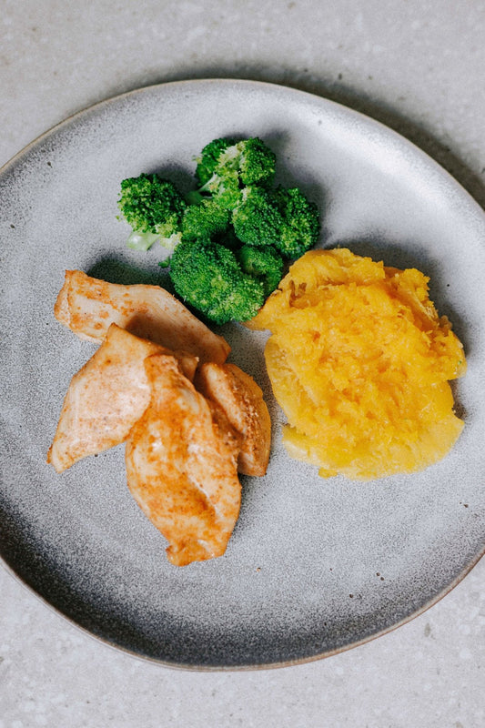Chicken, Gemsquash and Broccoli - Plated Convenience